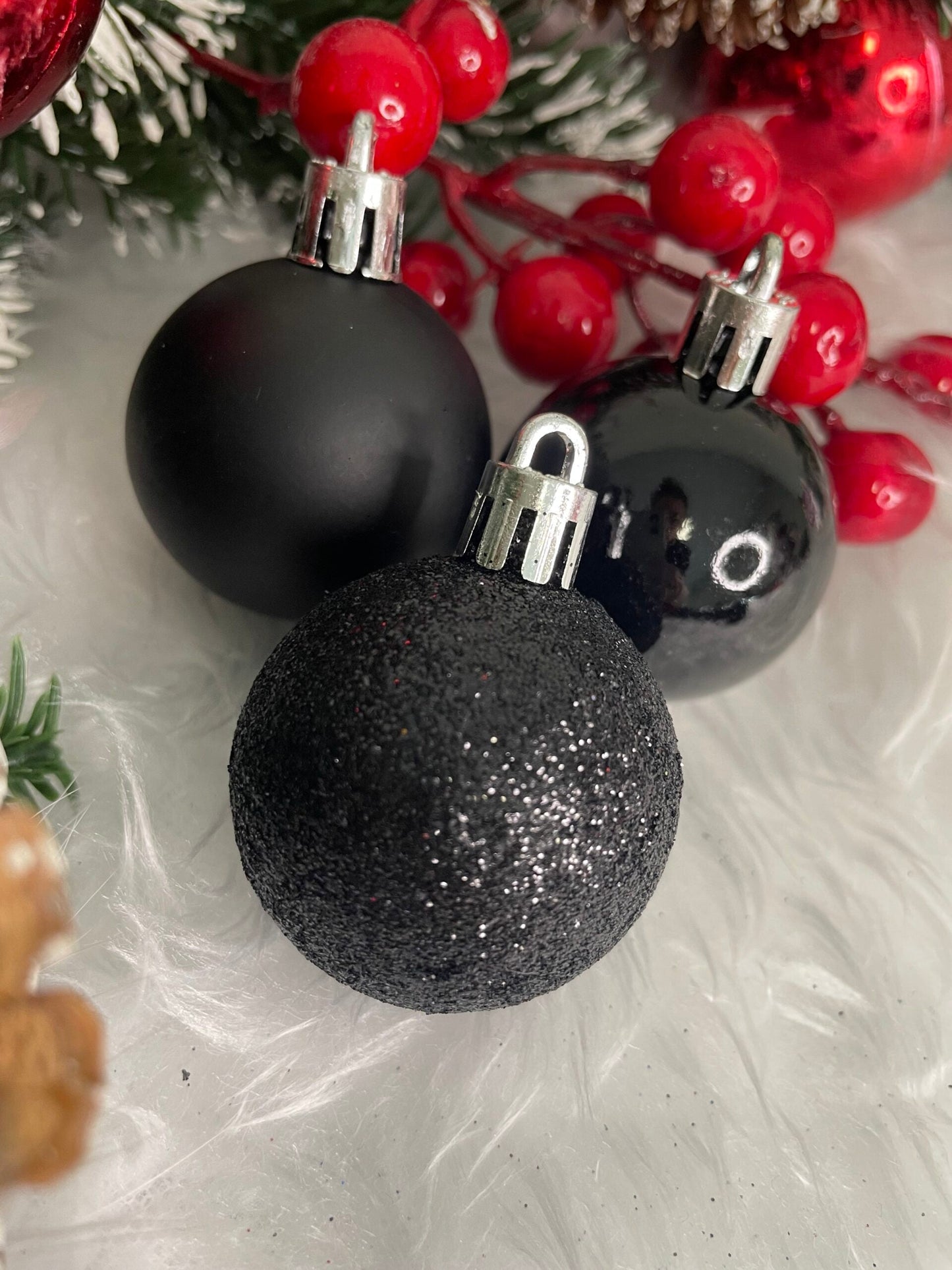 Set globuri de Craciun, 20 bucati, 3 modele, 4cm, negru