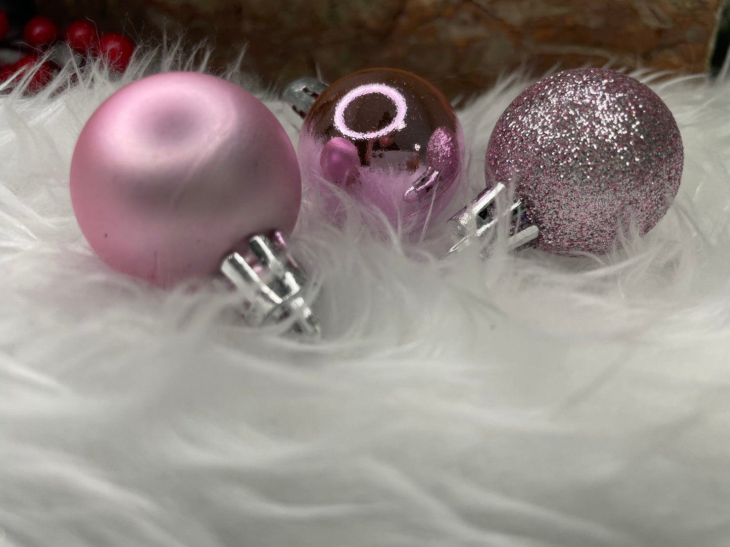 Set globuri de Craciun, 30 bucati, 3 modele, 3cm, roz