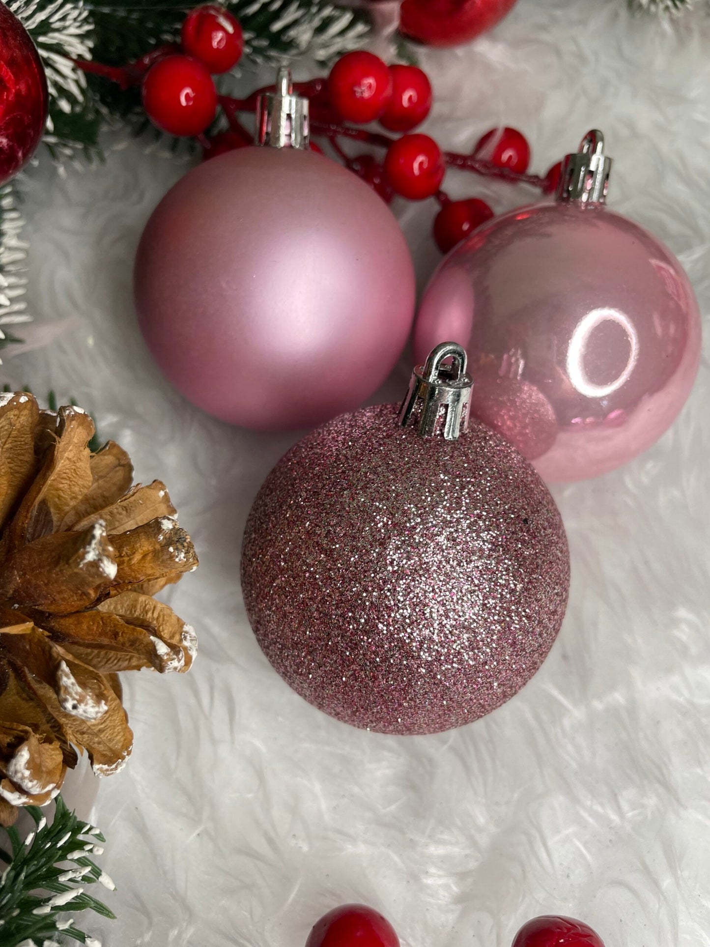 Set globuri de Craciun, 20 bucati, 5 modele, 6cm, roz