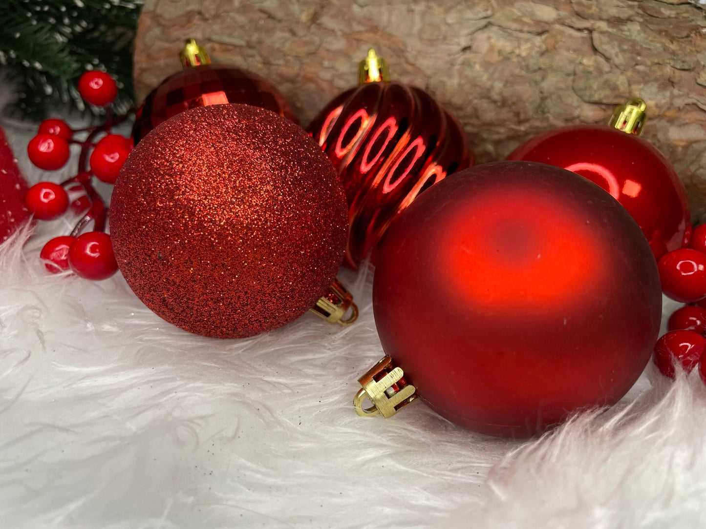 Set globuri de Craciun, 20 bucati, 5 modele, 6cm, rosu
