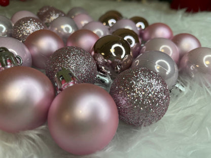Set globuri de Craciun, 30 bucati, 4 modele, 3cm, roz