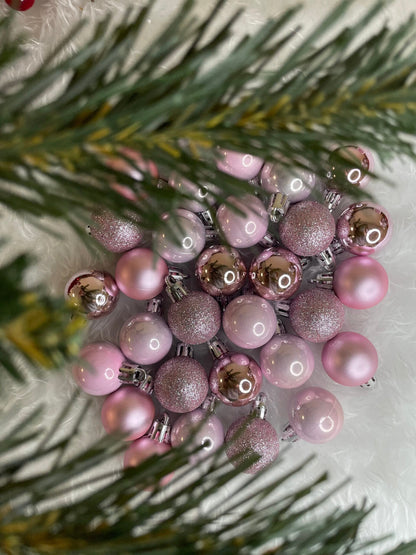 Set globuri de Craciun, 30 bucati, 4 modele, 3cm, roz
