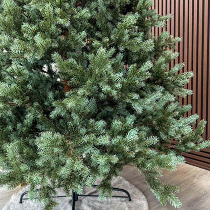 Brad artificial , Hollandia, verde cu varfuri argintii, integral 3D, 230 cm