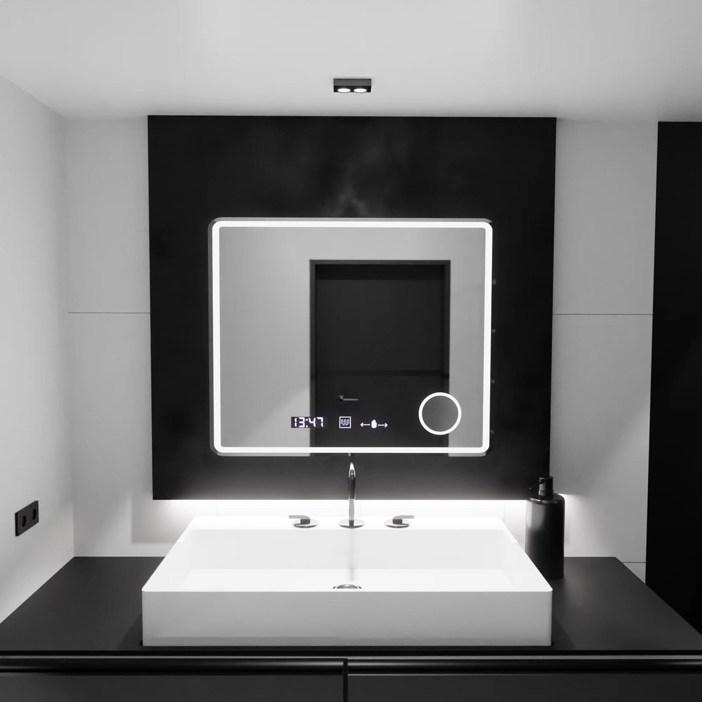 Oglinda LED Senzor Rondelis Sistem Dezaburire si Ceas 80X60 cm Colectia Marcello Funghi