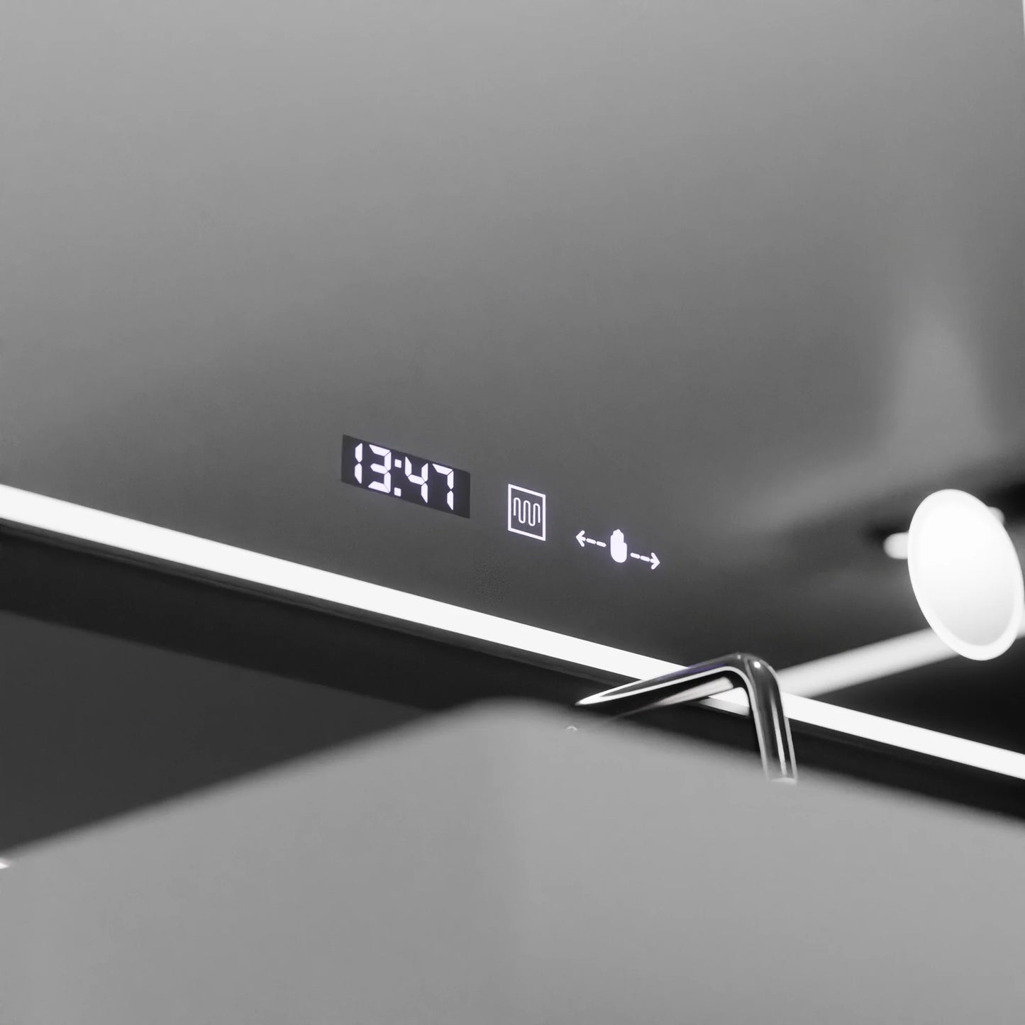 Oglinda LED Rectangulara 120x80 Aura Riflesso Puro MotionGlow Marcello, Sistem Dezaburire, Termometru si Ceas, Dimabila