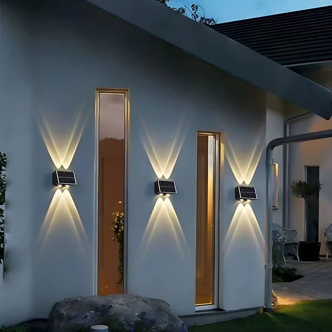 Aplica LED Exterior Solaris, 4 Surse de lumina, Lumina Calda, Negru – aplică LED, culoare neagră – RegalStore, iluminat